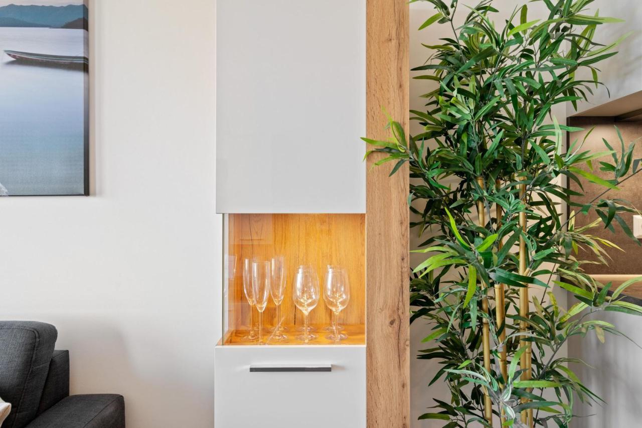 Cloche D'Or Proximity - Sleek Urban Space Luxemburgo Exterior foto